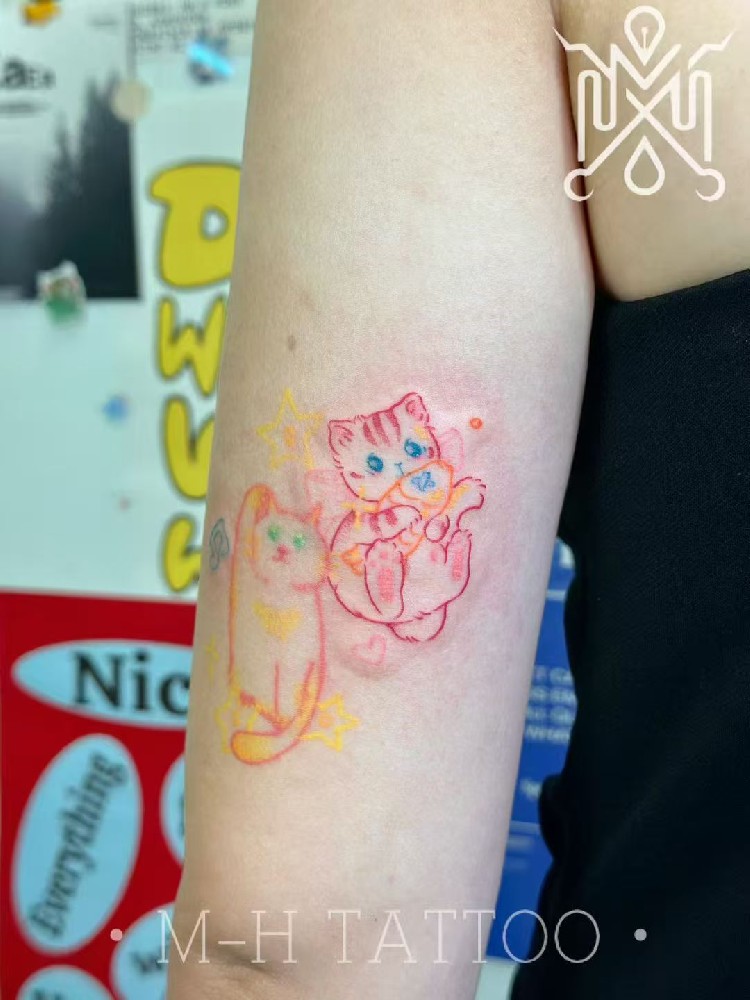 卡通猫咪纹身